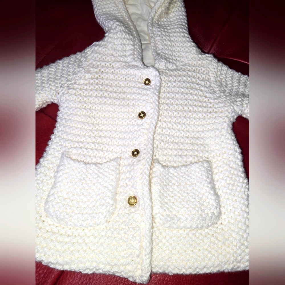 🎀Adorable!🎀 Baby B' Gosh Ivory lined Sweater Coat 0/3 Months
